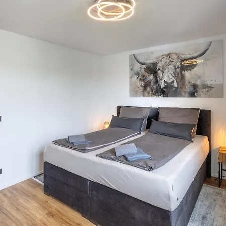 Sweethome - Super Zentral Und Modern, Kueche, Wifi Munich