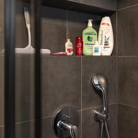 Sweethome - Super Zentral Und Modern, Kueche, Wifi Apartment Munich