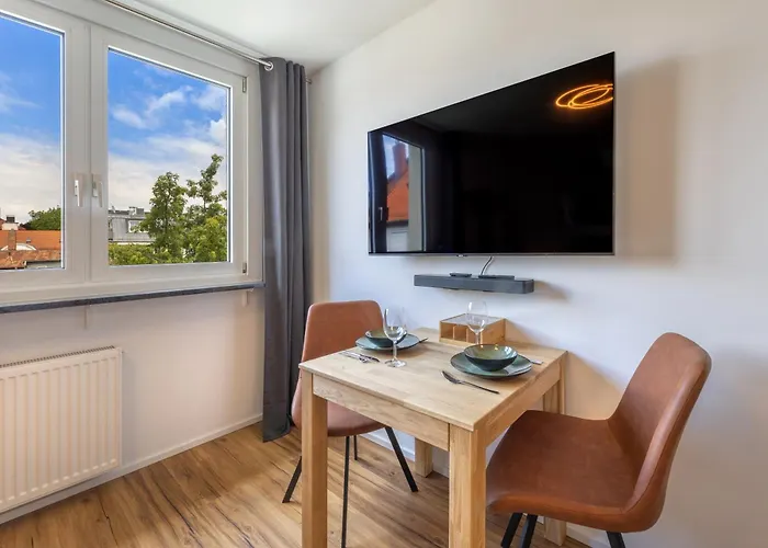 Sweethome - Super Zentral Und Modern, Kueche, Wifi Lägenhet